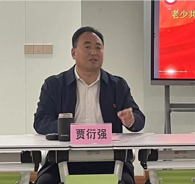 山东协和学院计算机学院关工分委邀请全国劳模举办“老少共话”座谈会